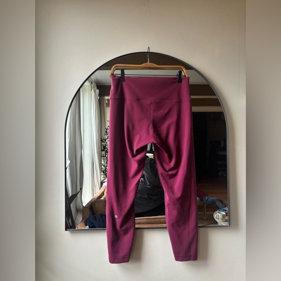 LULULEMON | wunder under high rise tight 28 inch | size 12 - Picture 4 of 6